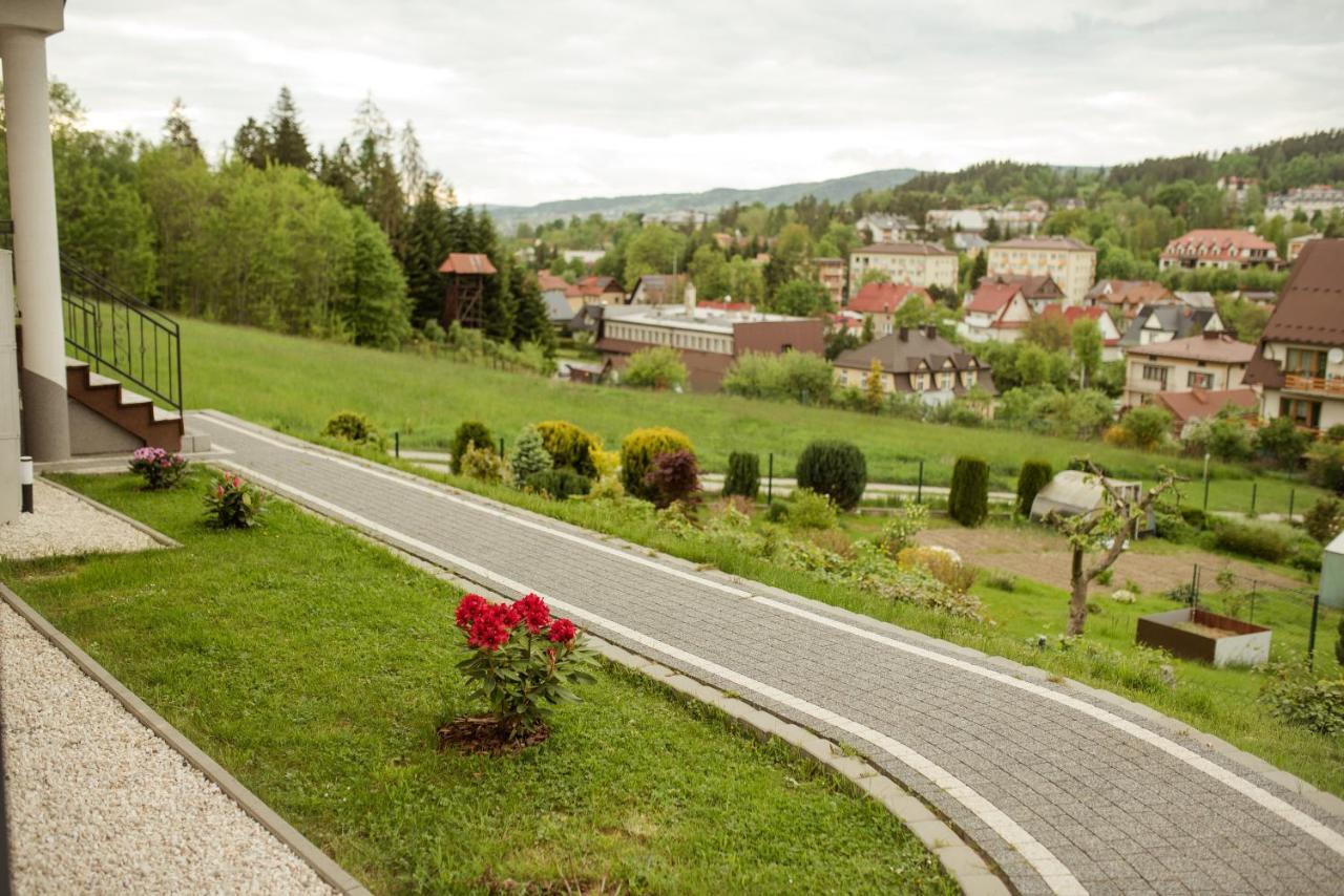 Apartament Sloneczna Rapsodia - Blisko Parku Zdrojowego - Piekny Widok - Ogrod - Taras 拉布卡 外观 照片